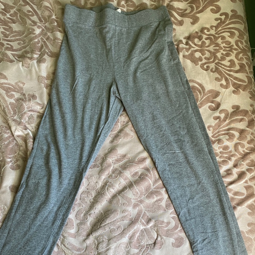 Forever 21 gray leggings